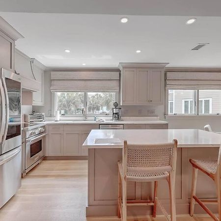 New Listing! Seagrove Villa 3A - Luxurious Ocean View! Isle of Palms Buitenkant foto
