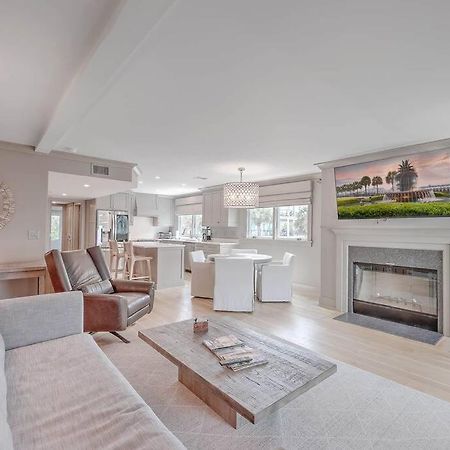 New Listing! Seagrove Villa 3A - Luxurious Ocean View! Isle of Palms Buitenkant foto